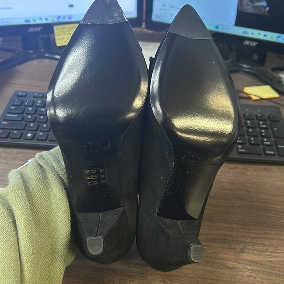 Marc by Marc Jacobs Suede Black Heels - Picture 9 of 9